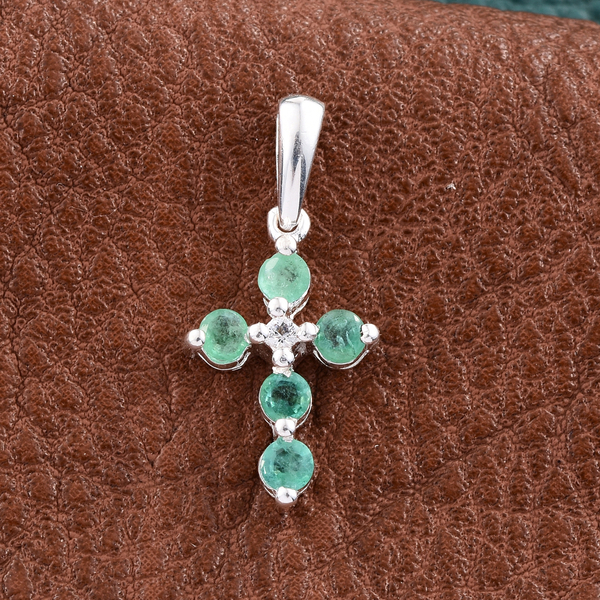 Kagem Zambian Emerald (Rnd), White Topaz Cross Pendant in Sterling Silver 0.350 Ct.