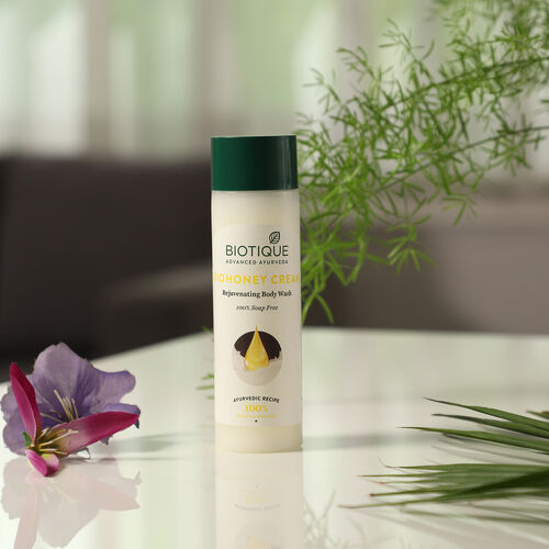 Biotique Bio Honey Cream Rejuvenating Bodywash 100 Soap Free 190ml