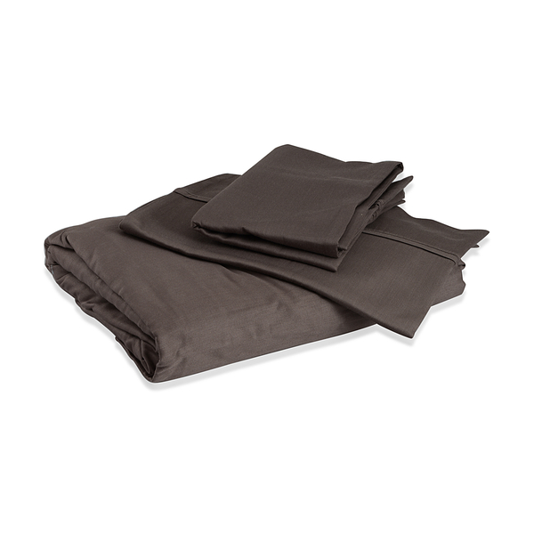 100% Cotton Chocolate Colour Double Fitted Sheet (Size 190x135 Cm) and Two Pillow Cases (Size 75x50 
