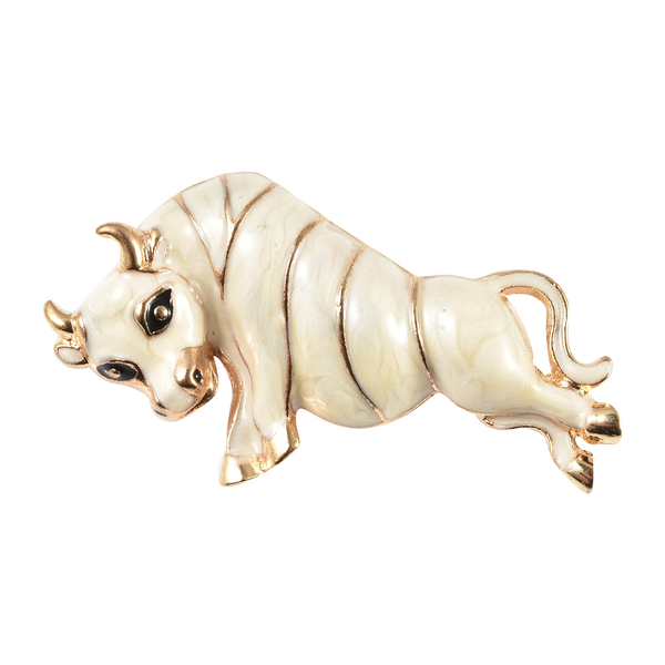 Enamelled Brooch Come Pendant Bull Brooch in Yellow Gold Tone