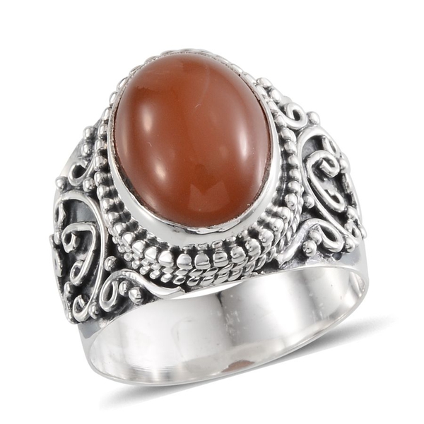 Jewels of India Mitiyagoda Peach Moonstone (Ovl) Solitaire Ring in Sterling Silver 7.020 Ct.