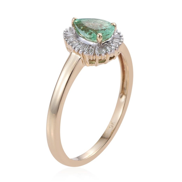 9K Y Gold Boyaca Colombian Emerald (Pear 0.65 Ct), Diamond Ring 0.850 Ct.