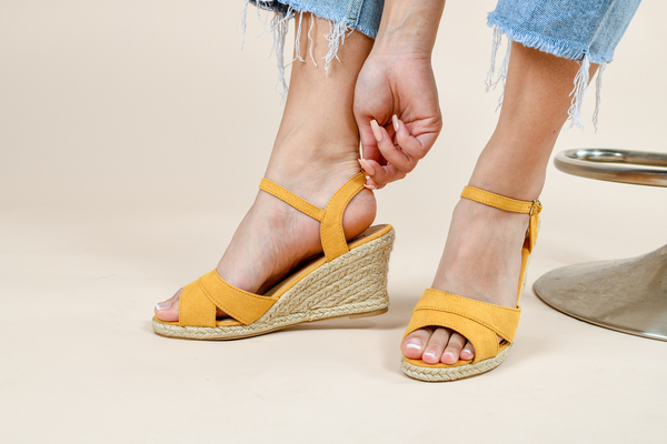 LA MAREY Open Toe High Heels Espadrilles Sandals (Size 3) - Yellow
