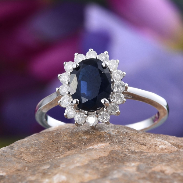 9K W Gold Kanchanaburi Blue Sapphire (Ovl 1.50 Ct), Diamond Ring 1.900 Ct.