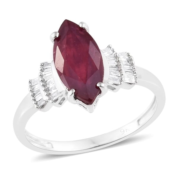2.25 Ct African Ruby and Diamond Filigree Ring in 9K White Gold 2.75 Grams
