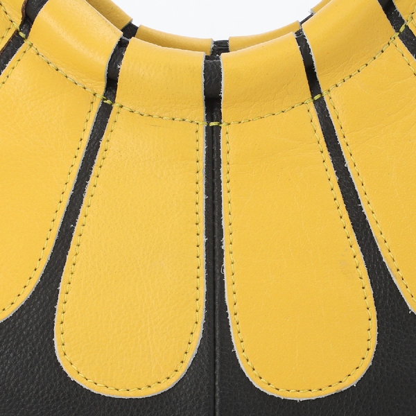 100% Genuine Leather Satchel Bag with Detacheable Shoulder Strap (Size 35x24x9 Cm) - Black