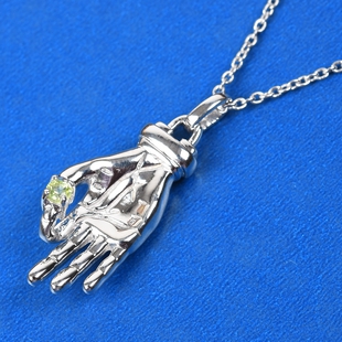 Sundays Child - Hebei Peridot Hand Pendant with Chain (Size 20) in Platinum Overlay Sterling Silver