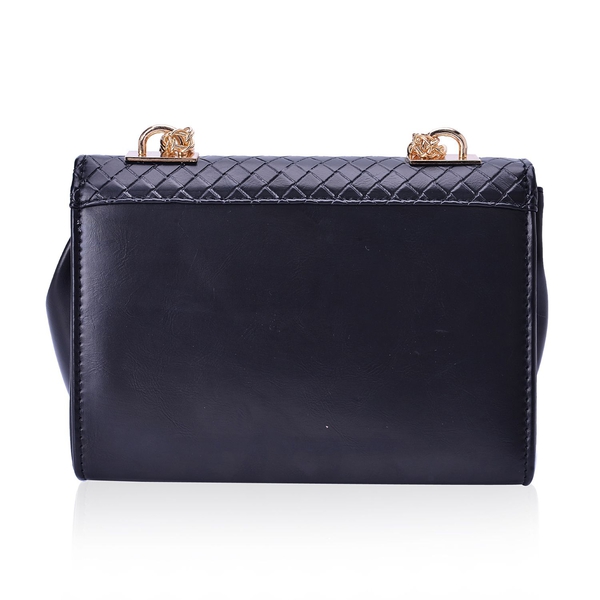 Black Colour Diamond Pattern Handbag with Chain Strap (Size 22x15x9.5 Cm)