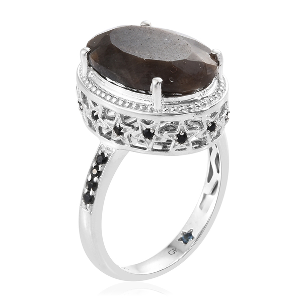 GP Zawadi Sheen Sapphire (Ovl 13.90 Ct), Boi Ploi Black Spinel and Kanchanaburi Blue Sapphire Ring in Platinum Overlay Sterling Silver 14.250 Ct. Silver wt. 5.70 Gms.