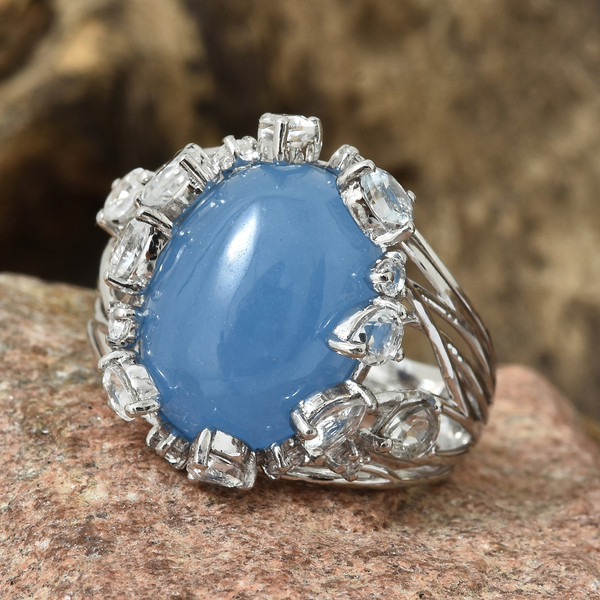 Blue Jade (Ovl 11.00 Ct), White Topaz Ring in Platinum Overlay Sterling Silver 13.000 Ct. Silver wt 4.32 Gms.
