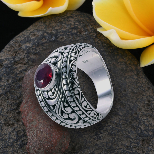 Royal Bali Collection African Ruby (Rnd 8mm) Ring in Sterling Silver 2.610 Ct, Silver wt 12.50 Gms.