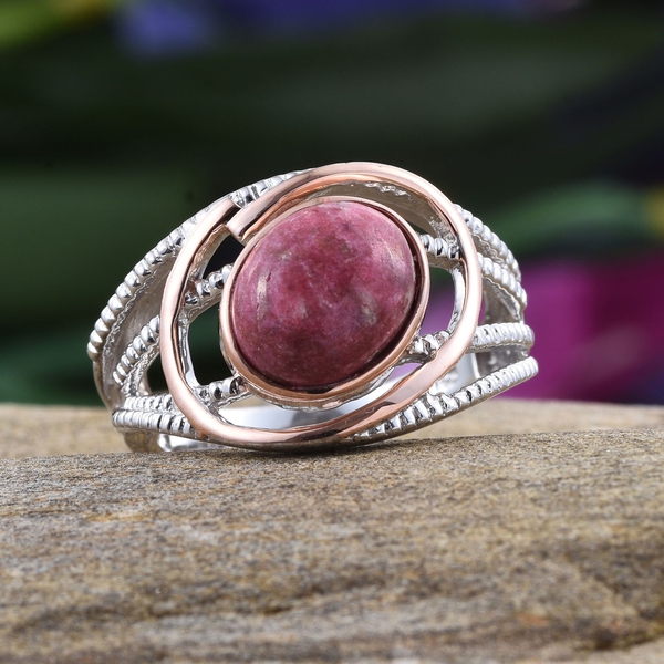 AAA Norwegian Thulite (Ovl) Solitaire Ring in Rose Gold and Platinum Overlay Sterling Silver 3.000 Ct. Silver wt 4.02 Gms.