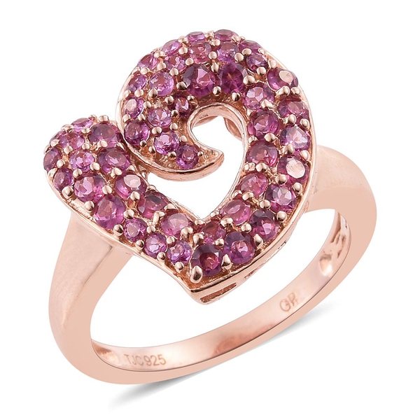 GP Rhodolite Garnet (Rnd), Kanchanaburi Blue Sapphire Heart Ring in Rose Gold Overlay Sterling Silve