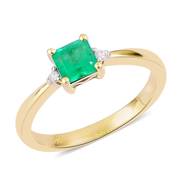 0.56 Ct AA Boyaca Colombian Emerald and Diamond Ring in 9K Gold