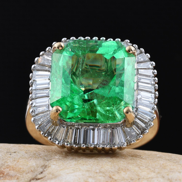 ILIANA 18K Y Gold Boyaca Colombian Emerald (Oct 12.65 Ct), Diamond Ring 14.650 Ct.