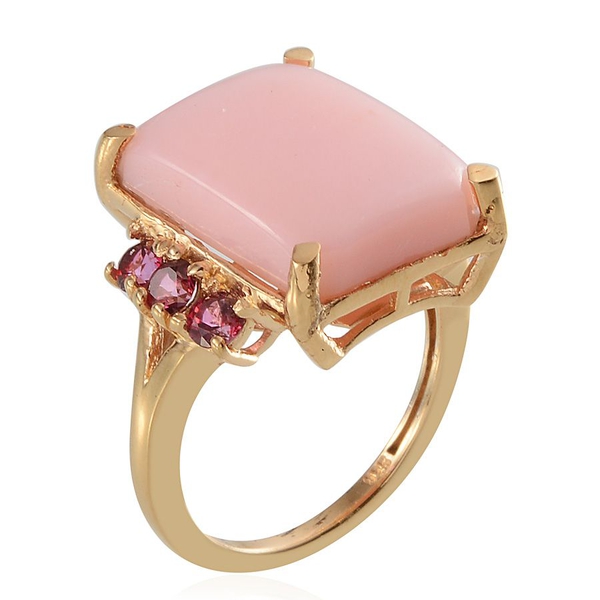 Peruvian Pink Opal (Oct 8.75 Ct), Signity Blazing Red Topaz Ring in Yellow Gold Overlay Sterling Silver 9.750 Ct.