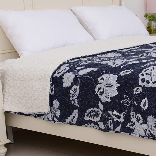 High-quality Printed Microfibre and Sherpa with White Floral Pattern Quilt (Size 240x180Cm) with Blue Colour
