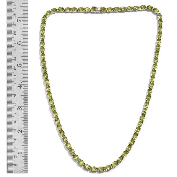 AA Hebei Peridot (Ovl) Necklace (Size 20) in Platinum Overlay Sterling Silver 55.000 Ct.