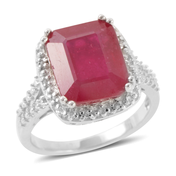 African Ruby (Oct 6.45 Ct), White Sapphire Ring in Rhodium Plated Sterling Silver 6.500 Ct.