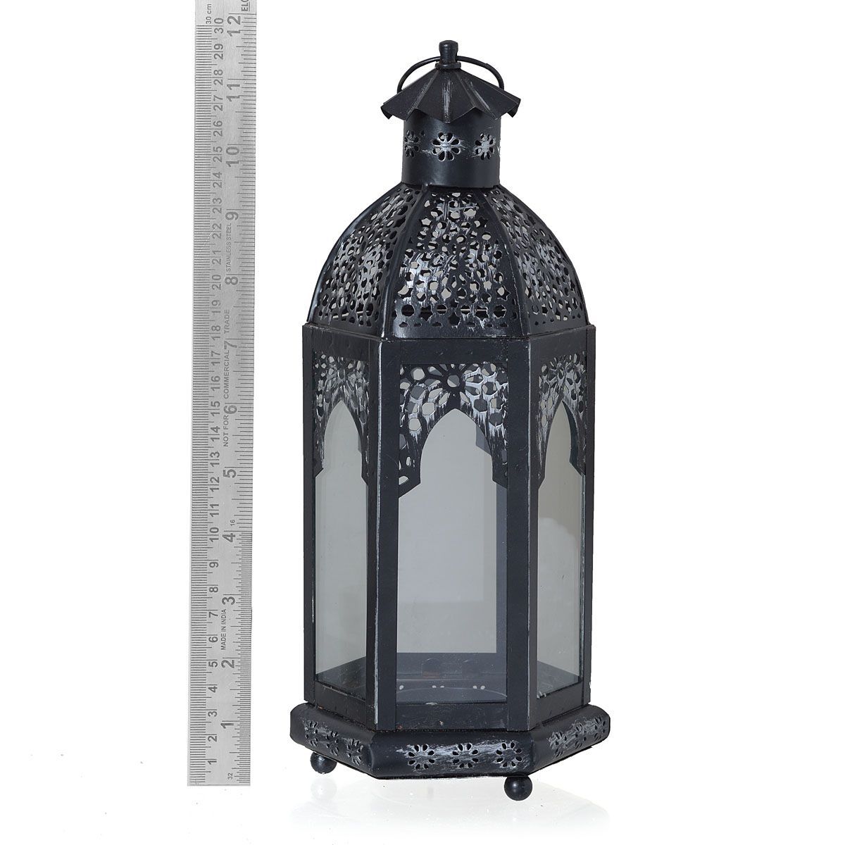 Cut Work Pattern Metal and Glass Lantern (Black)