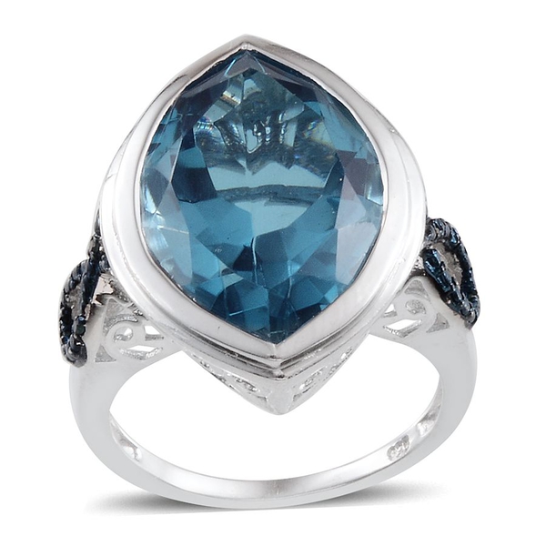 River Quartz (Mrq 18.50 Ct), Blue Diamond Ring in Platinum Overlay Sterling Silver 18.530 Ct.