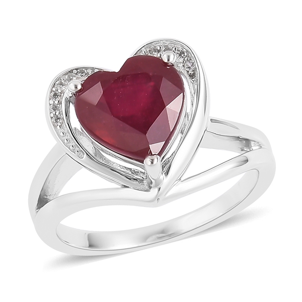 African Ruby (Hrt 5.00 Ct), Natural White Cambodian Zircon Ring in Rhodium Plated Sterling Silver 5.