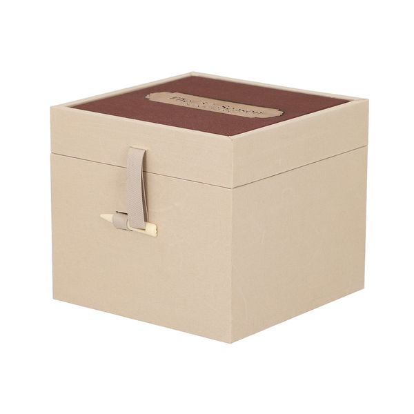 Close Out Deal - White Quartz Candle with Wooden Gift Box in White (Fragrance : Amber ebony)