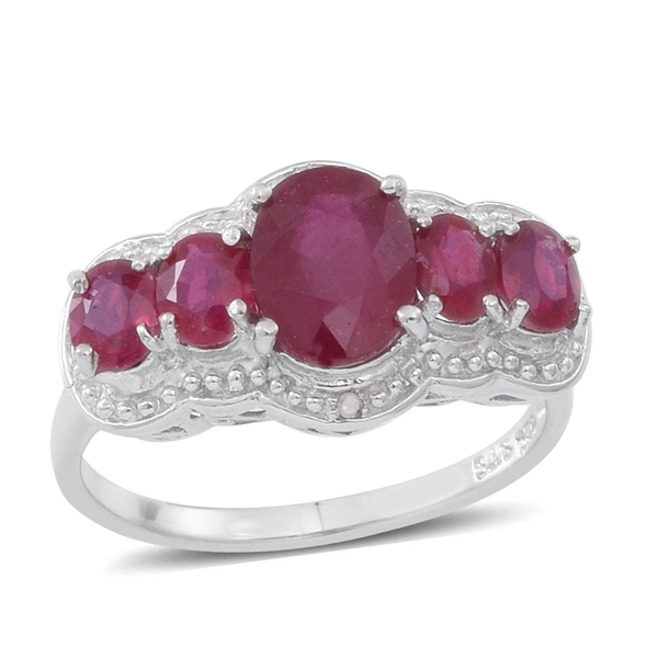 African Ruby (Ovl 3.79 Ct), Diamond Ring in Rhodium Plated Sterling Silver 6.000 Ct.