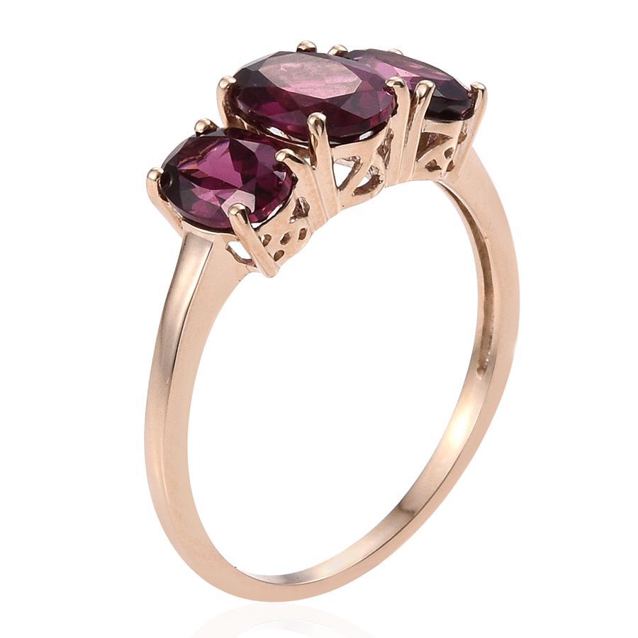 9K Y Gold Rare Mozambique Grape Colour Garnet Trilogy Ring 3.50 Ct.