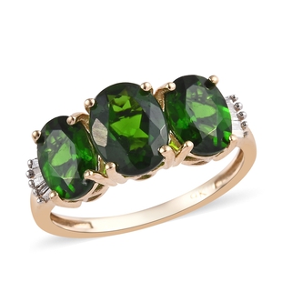 (Size Q) 9K Yellow Gold  Diopside (Ovl), Diamond Ring 3.150 Ct.