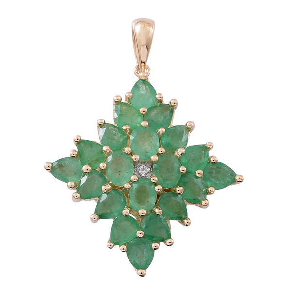 9K Yellow Gold Kagem Zambian Emerald (Ovl and Pear), Diamond Pendant 6.000 Ct.