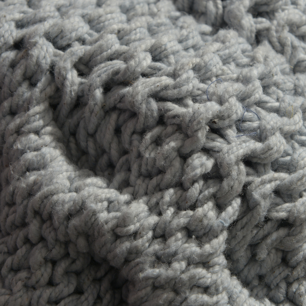 Cable Knit Pattern Steel Grey Colour Plaid