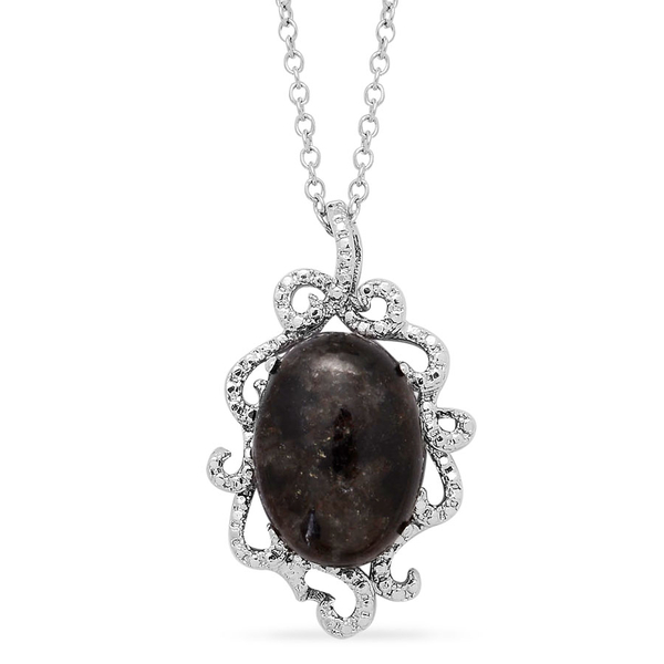 Black Labradorite (Ovl) Solitaire Pendant in ION Plated Silver Bond With Stainless Steel Chain 8.500