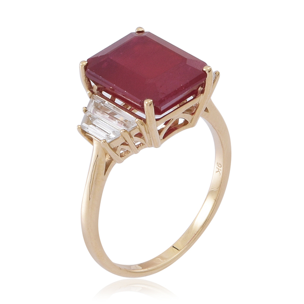 9K Y Gold African Ruby (Oct 10.00 Ct), White Topaz Ring 10.500 Ct.