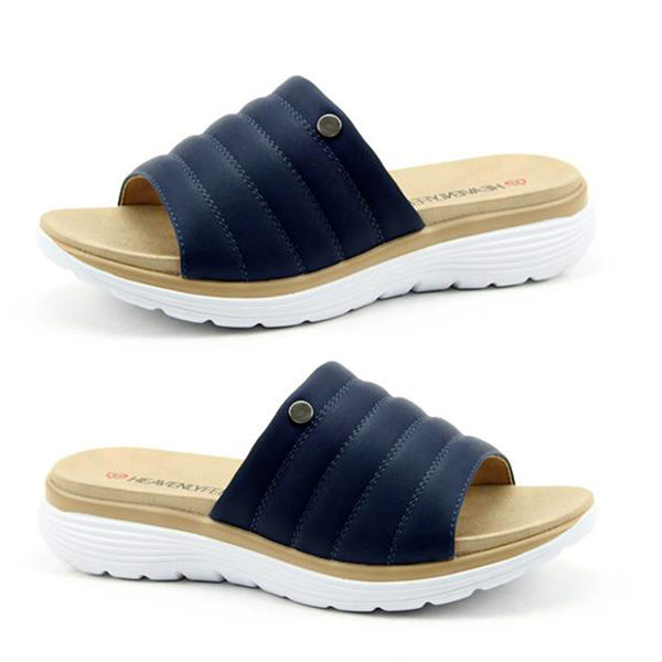 Heavenly Feet Spring Lightweight Sandals (Size 7) - Navy