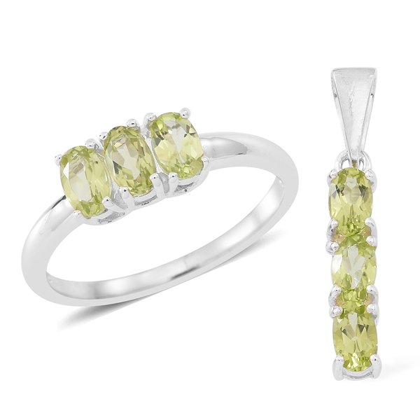 Hebei Peridot (Ovl) Trilogy Ring and Pendant Set in Sterling Silver.