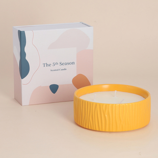 The 5th Season Atmosphere Ceramic round cup -- yellow Size:D13*h5cm Material:Ceramic bowl + soy wax + gift box Weight:780g fragrance:French Vanilla