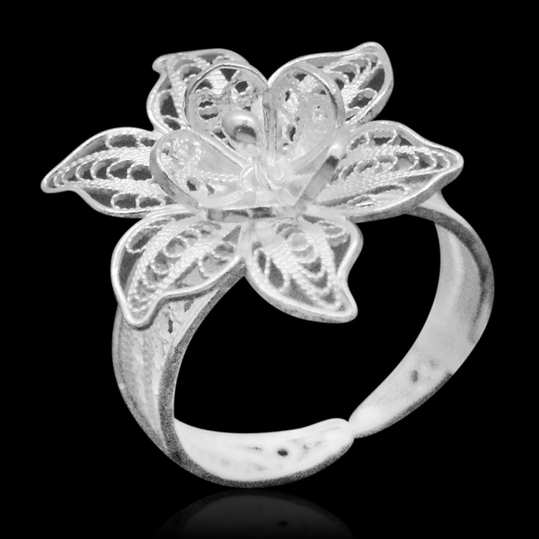 Royal Bali Collection Sterling Silver Floral Ring, Silver wt 3.21 Gms.