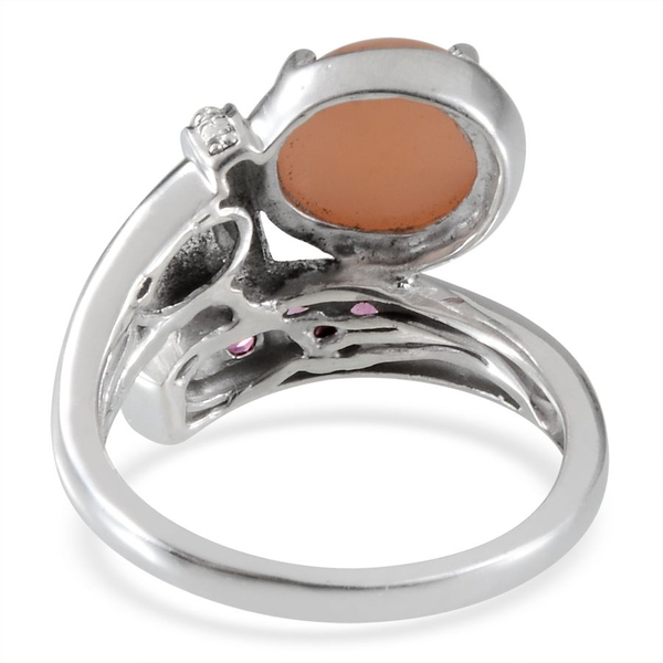 Mitiyagoda Peach Moonstone (Ovl 3.00 Ct), Rhodolite Garnet Ring in Platinum Overlay Sterling Silver 3.600 Ct.