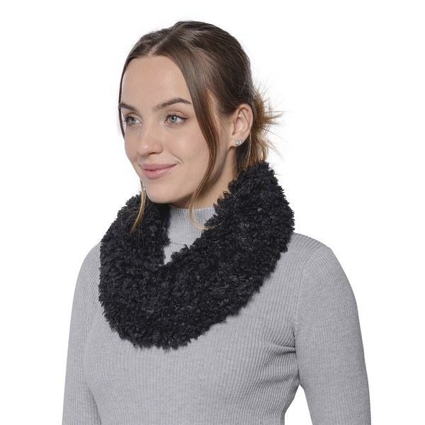 Soft and Fluffy Faux Fur Infinity Scarf - (Size:20x40cm) - Black