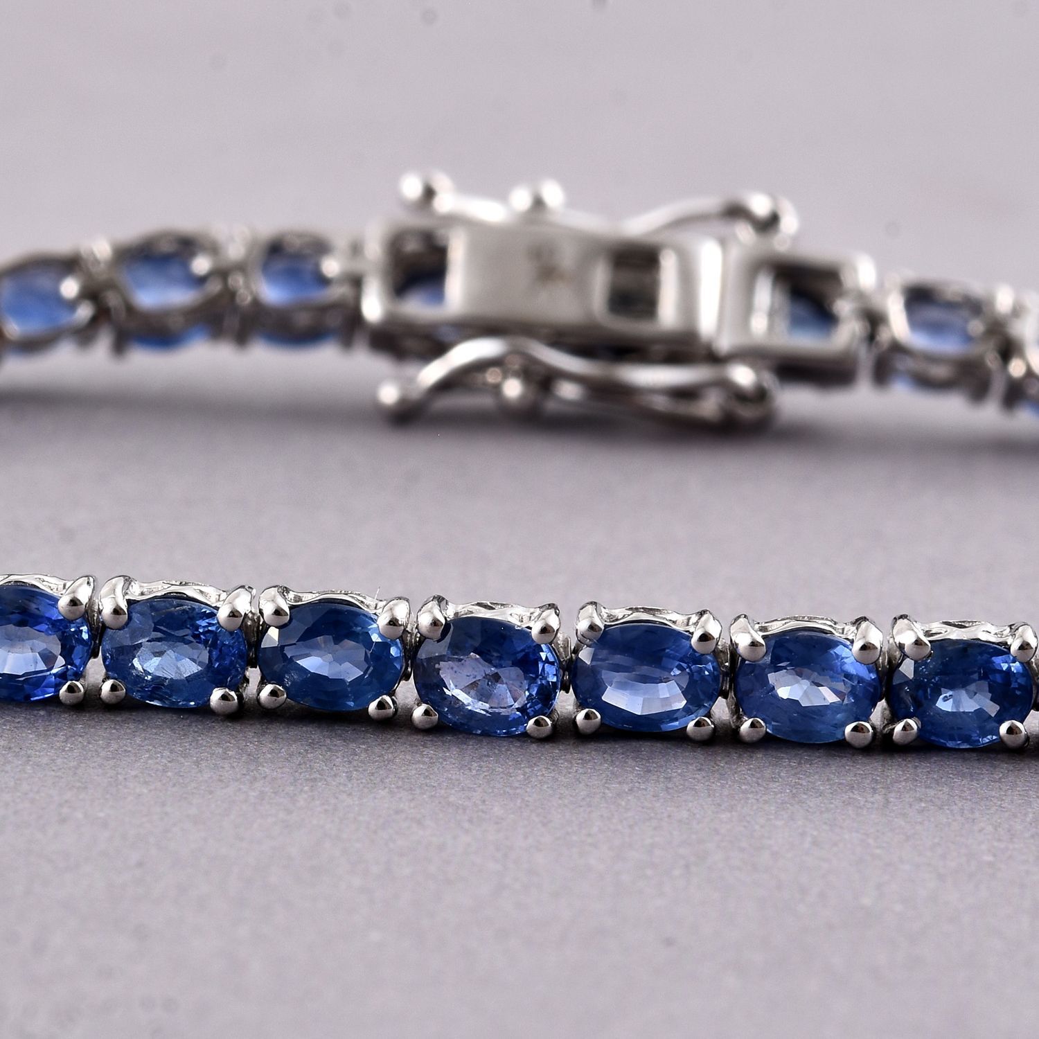 9K White Gold 9.50 Carat  AA Ceylon Blue Sapphire Oval Tennis Bracelet - Size 7.5