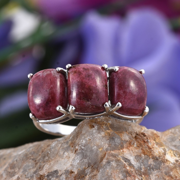 Norwegian Thulite (Cush) Trilogy Ring in Platinum Overlay Sterling Silver 11.250 Ct.