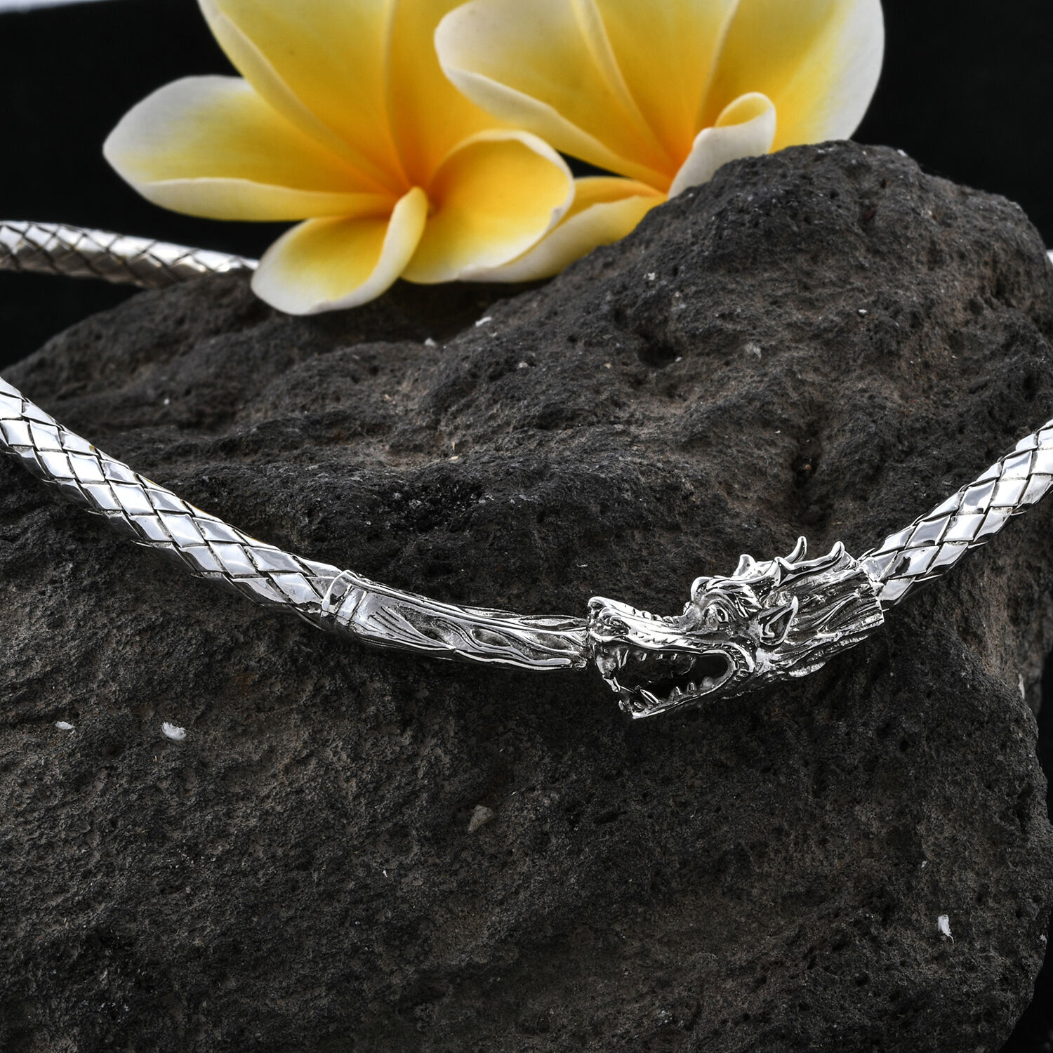 Royal Bali Collection Oxidised Sterling Silver Dragon Wrap Necklace (Size 18), Silver wt 70.47 Gms.