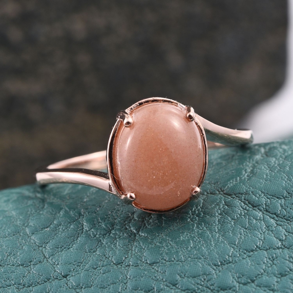 Morogoro Peach Sun Stone (Ovl) Solitaire Ring in Rose Gold Overlay Sterling Silver 4.000 Ct.