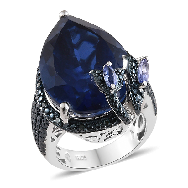 17 Carat Twilight Quartz and Multi Gemstone Classic Ring in Platinum Plated Silver 9.34 Grams