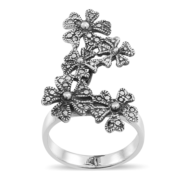 Sterling Silver Floral Ring, Silver wt 6.00 Gms.