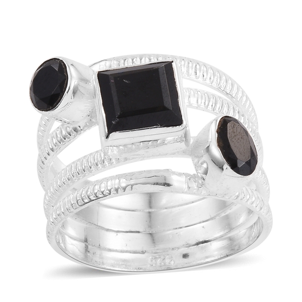 Boi Ploi Black Spinel Scatter Ring in Sterling Silver 3.860 Ct. Silver wt 6.27 Gms.