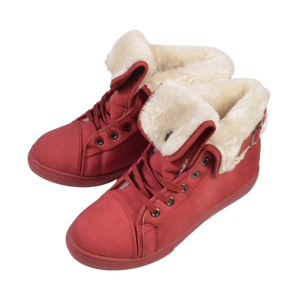 Womens Flat Faux Fur Lined Grip Sole Winter Ankle Boots - Red