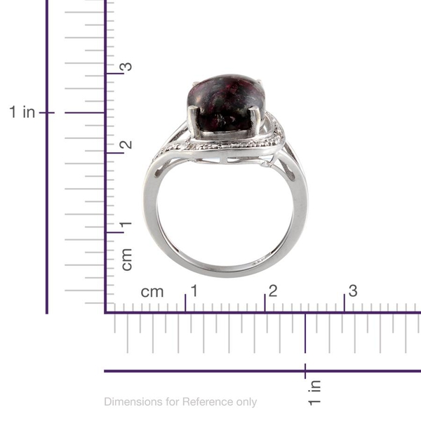 Natural  Eudialyte (Ovl 4.50 Ct), Diamond Ring in Platinum Overlay Sterling Silver 4.510 Ct. Silver wt 3.70 Gms.