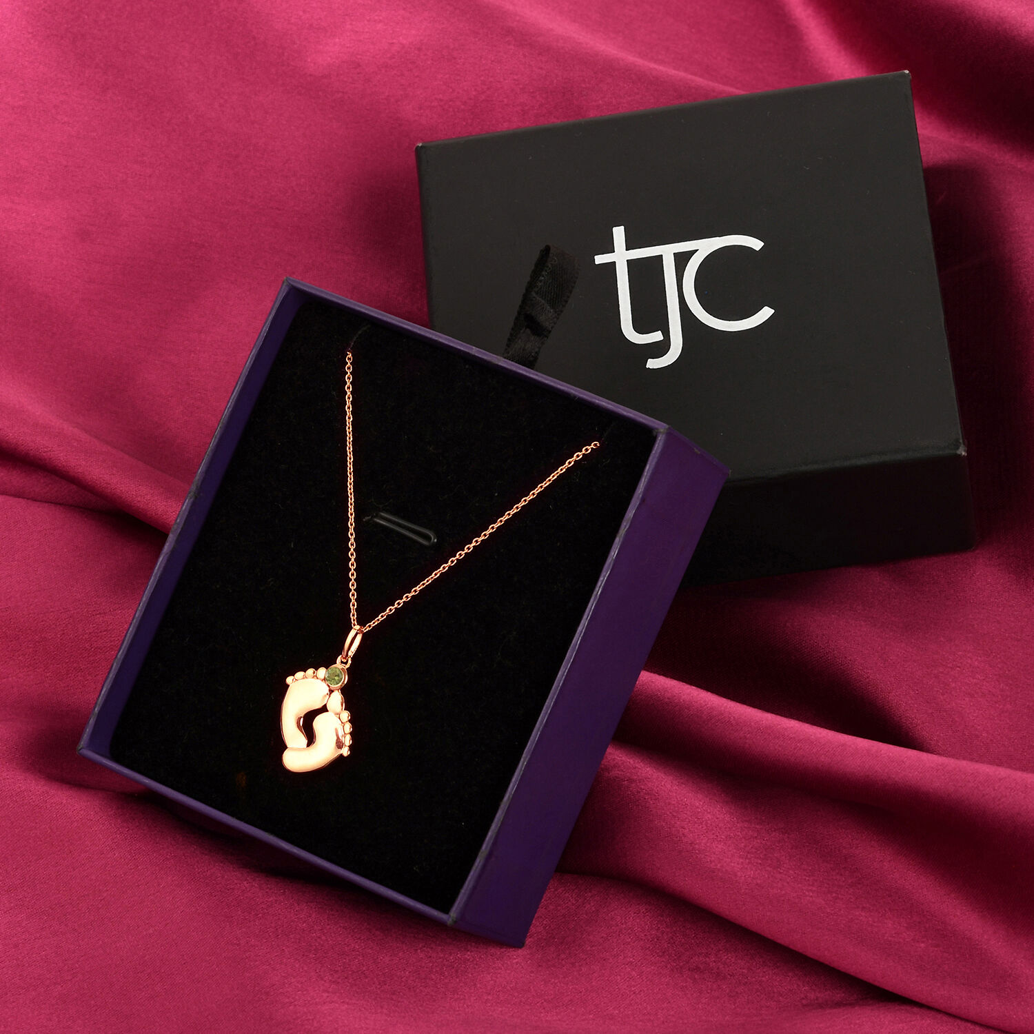 Hebei Peridot Pendant With Chain (Size 16 With 2 inch Extender) in Rose Gold Overlay Sterling Silver. Wt. 5.40 Gms.